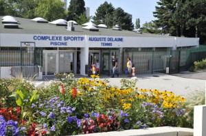 Entree-de-la-piscine-Auguste-Delaune