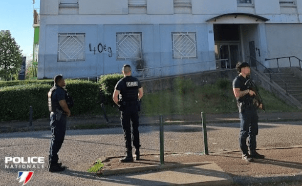 police_crs_venissieux_joliot curie_avril 2026